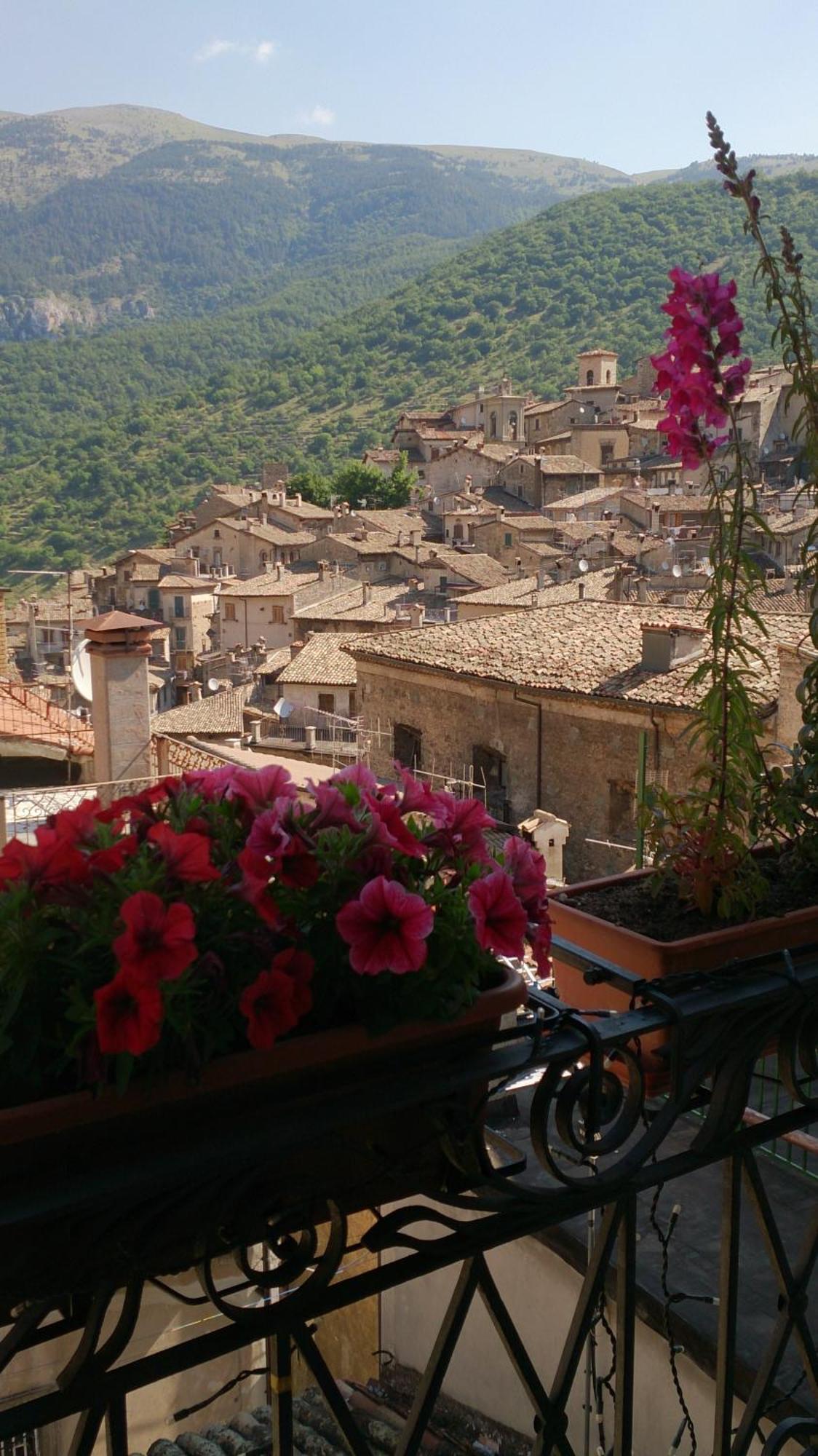 La Dimora Di D'Annunzio Bed & Breakfast สกันโน ภายนอก รูปภาพ