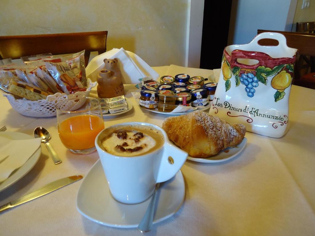 La Dimora Di D'Annunzio Bed & Breakfast สกันโน ภายนอก รูปภาพ